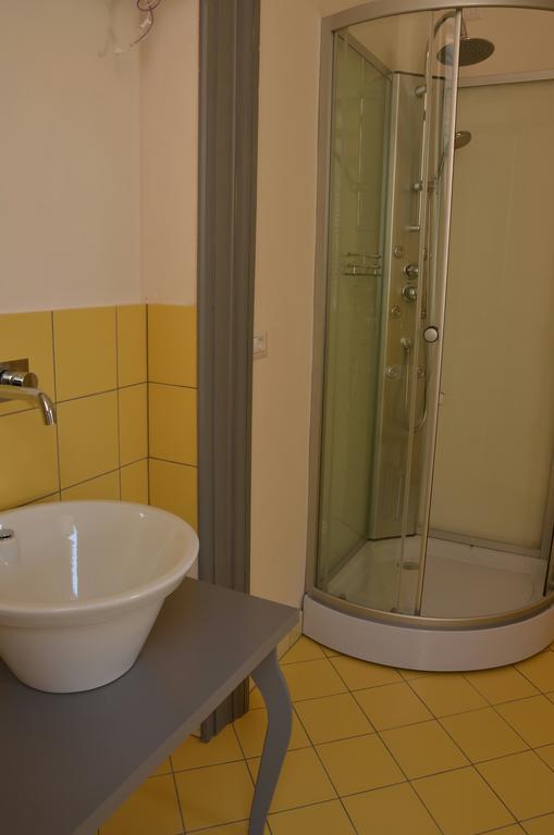 B&B Antica Biblioteca Fermo Bagian luar foto